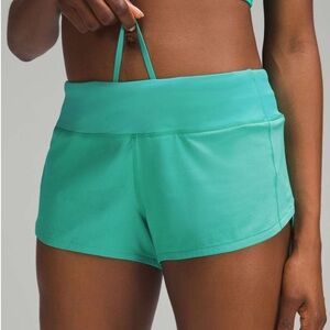 Lululemon Speed Up Low-Rise Lined
Short 2.5'